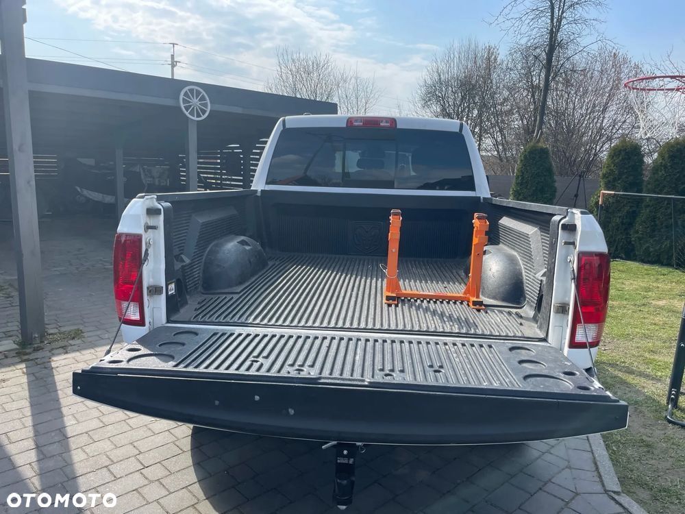 Dodge RAM 5.7 4x4 - 7