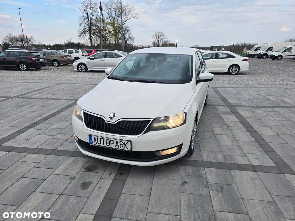 Skoda RAPID - 7