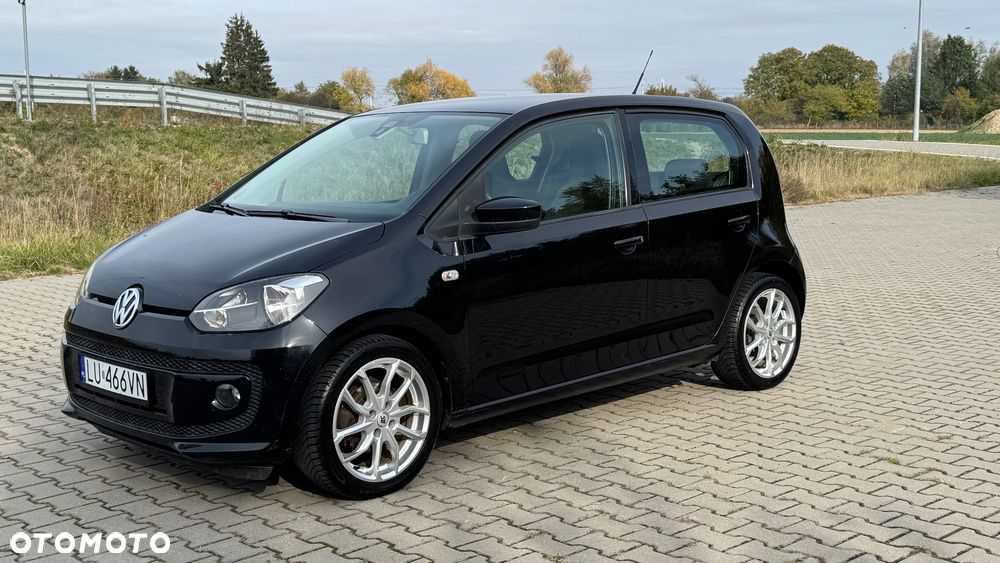Volkswagen up! - 3
