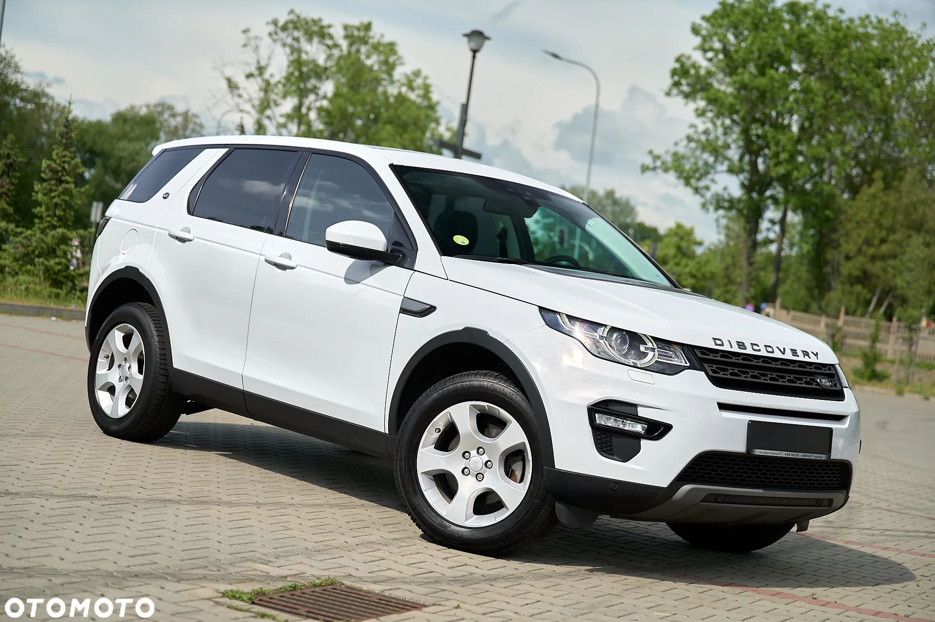 Land Rover Discovery Sport 2.0 eD4 HSE Luxury - 1