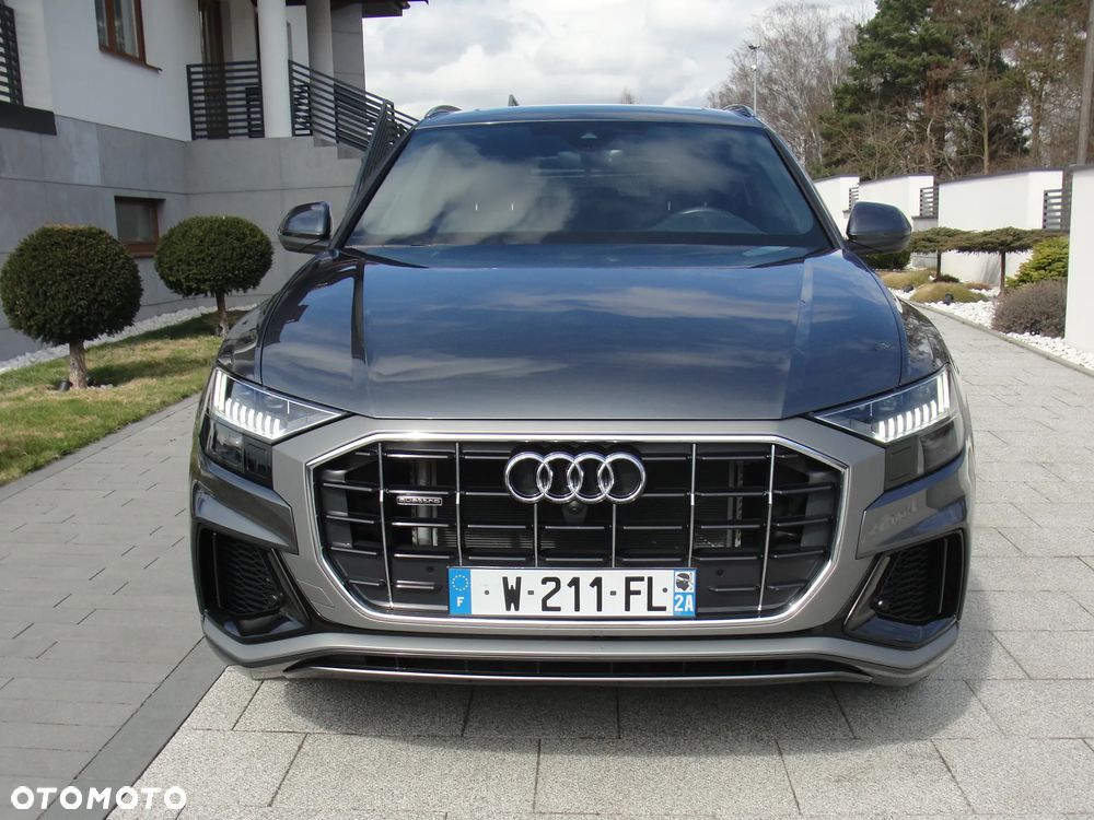 Audi Q8 55 TFSIe quattro tiptronic - 19