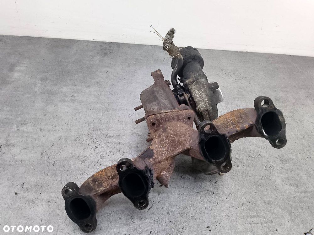 TURBINA Z KOLEKTOREM AUDI A4 B6 038145702G 717858-5  GT1749VA 1.9 TDI - 5