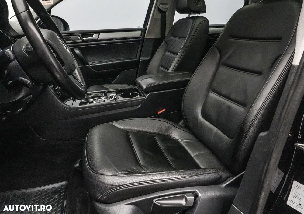 Volkswagen Touareg 3.0 V6 TDI DPF Automatik Mountain - 14