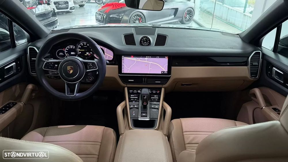 Porsche Cayenne Coupé E-Hybrid - 14