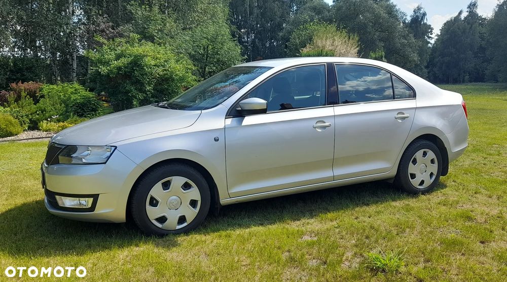 Skoda RAPID 1.2 Ambition Max - 17