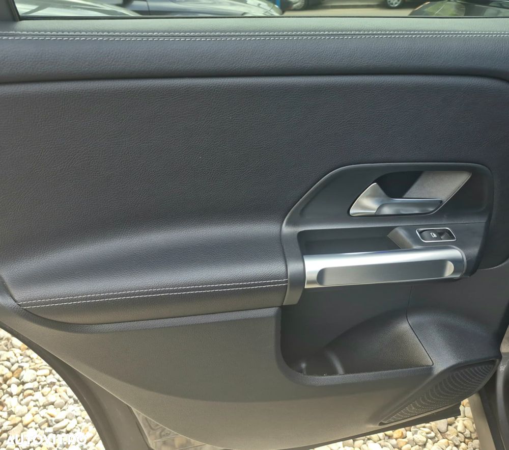 Mercedes-Benz GLB 200 d 4MATIC Aut. - 25