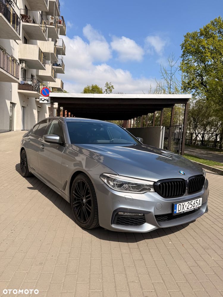 BMW Seria 5 520d xDrive - 1