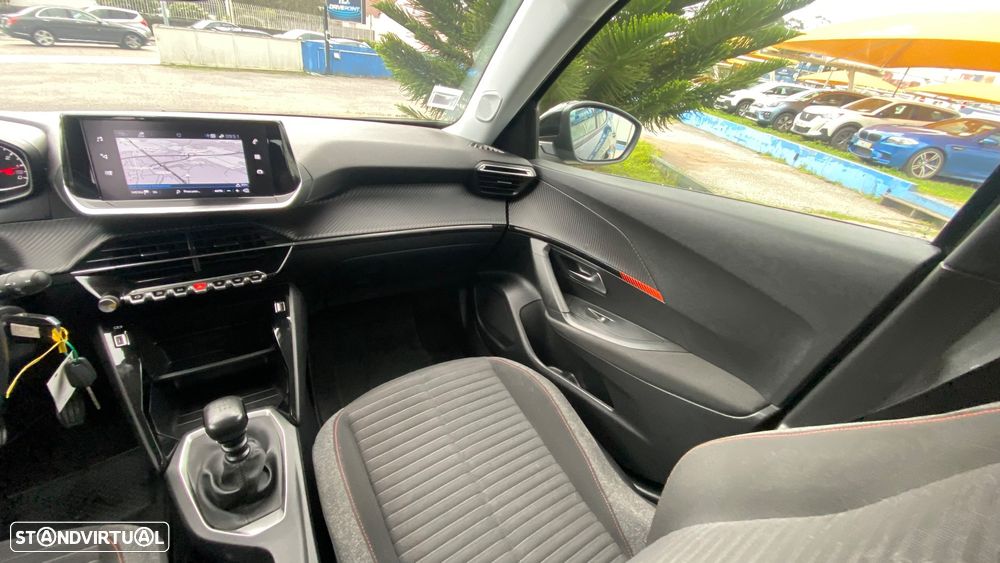 Peugeot 2008 1.5 BlueHDi Active Pack - 27