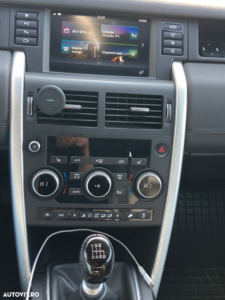 Land Rover Discovery Sport - 19