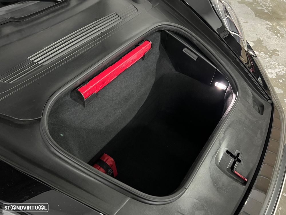 Porsche 911 Série F - 36