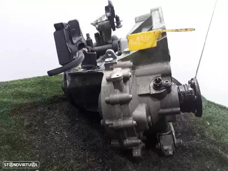 CAIXA VELOCIDADES SKODA FABIA II 2012 -LNR - 1