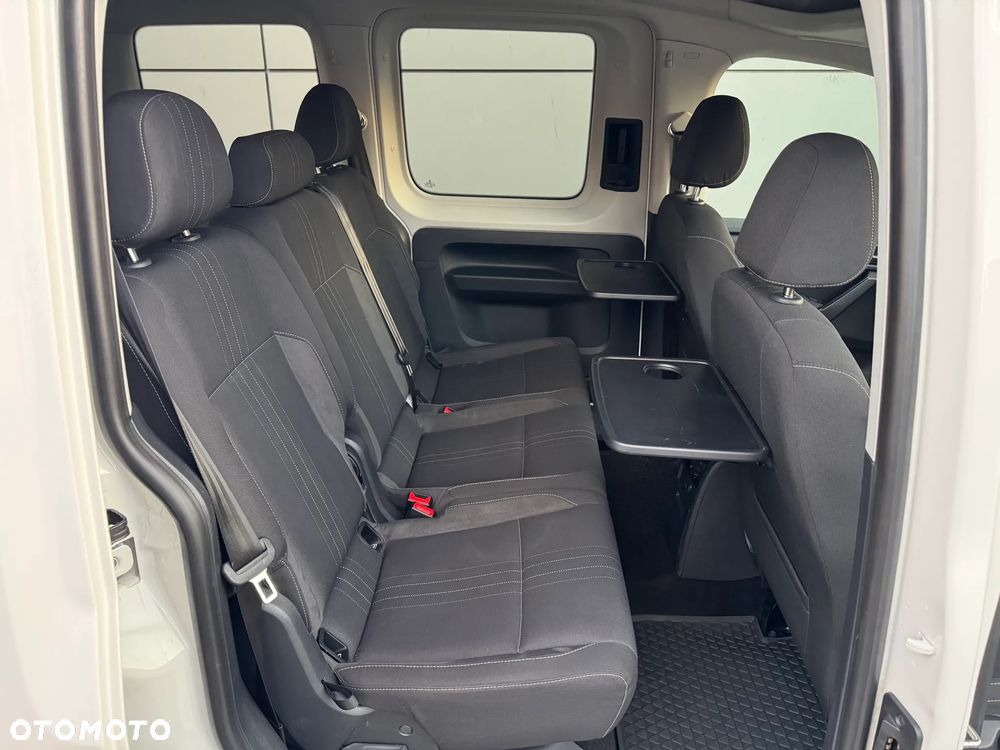 Volkswagen Caddy 2.0 TDI Alltrack DSG - 20