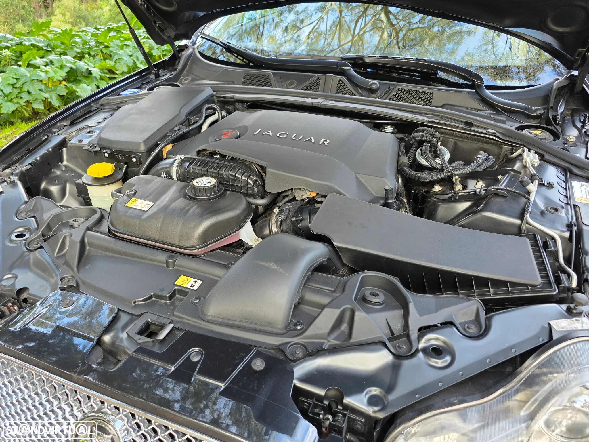 Jaguar XF 3.0 D V6 Luxury - 22