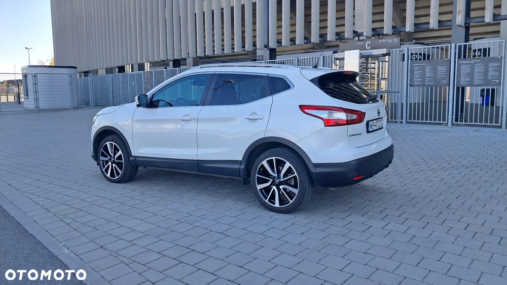 Nissan Qashqai 1.6 DCi Tekna+ - 2