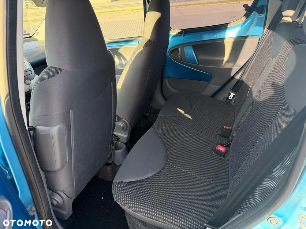 Peugeot 107 1.0 Trendy 2-Tronic - 9