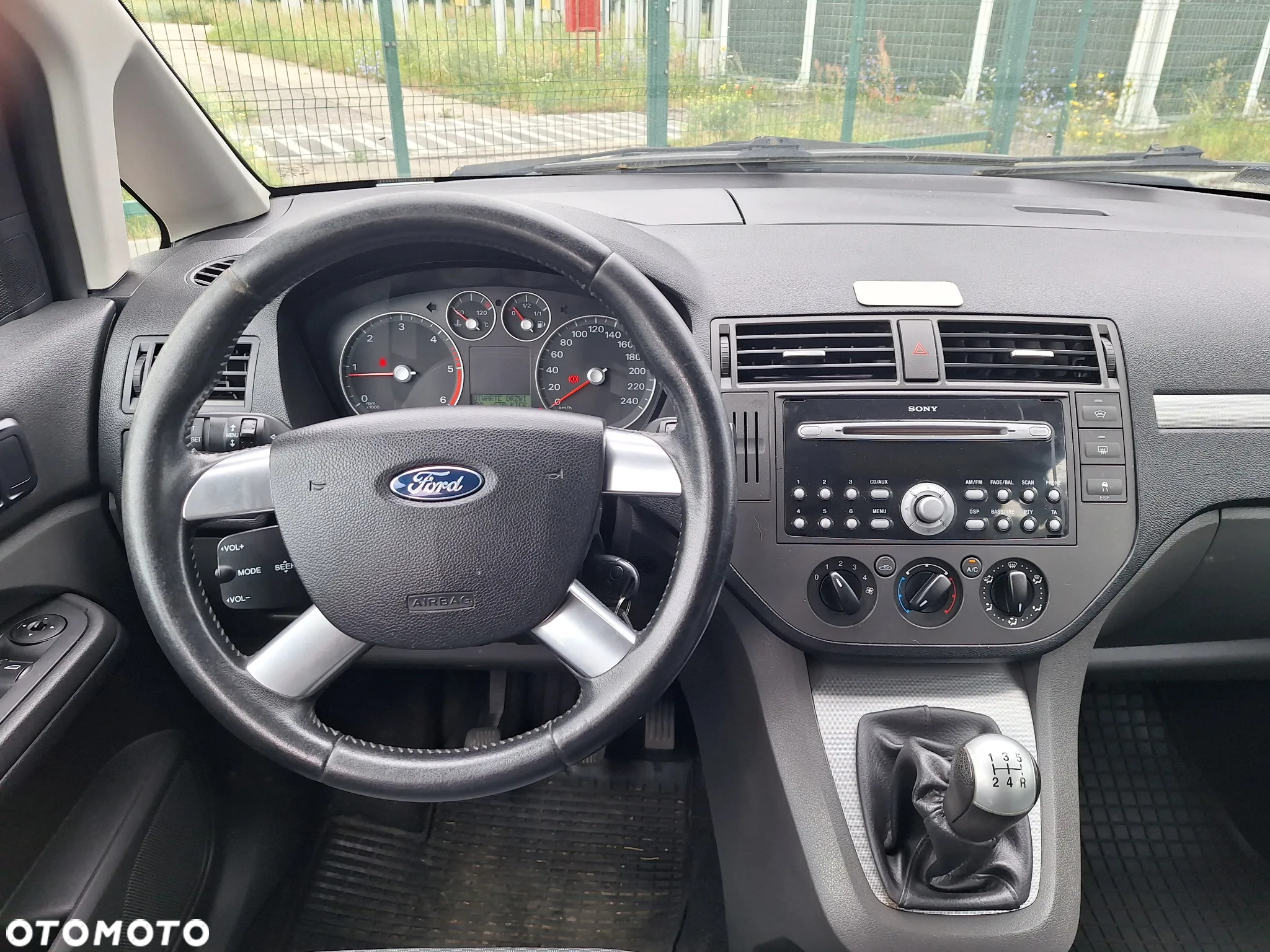 Ford C-MAX - 10