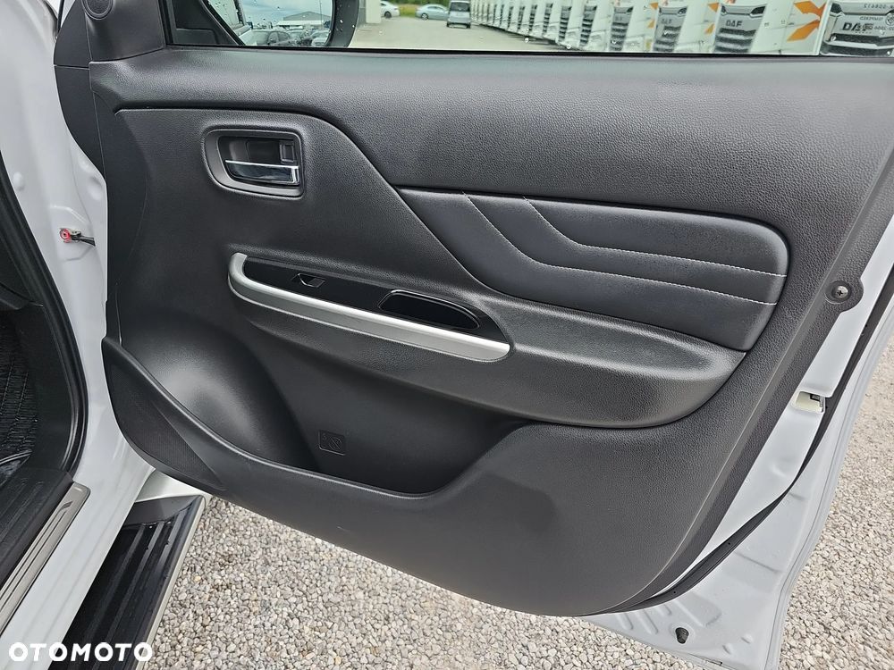 Mitsubishi L200 2.2 d DC Stark Basic - 22