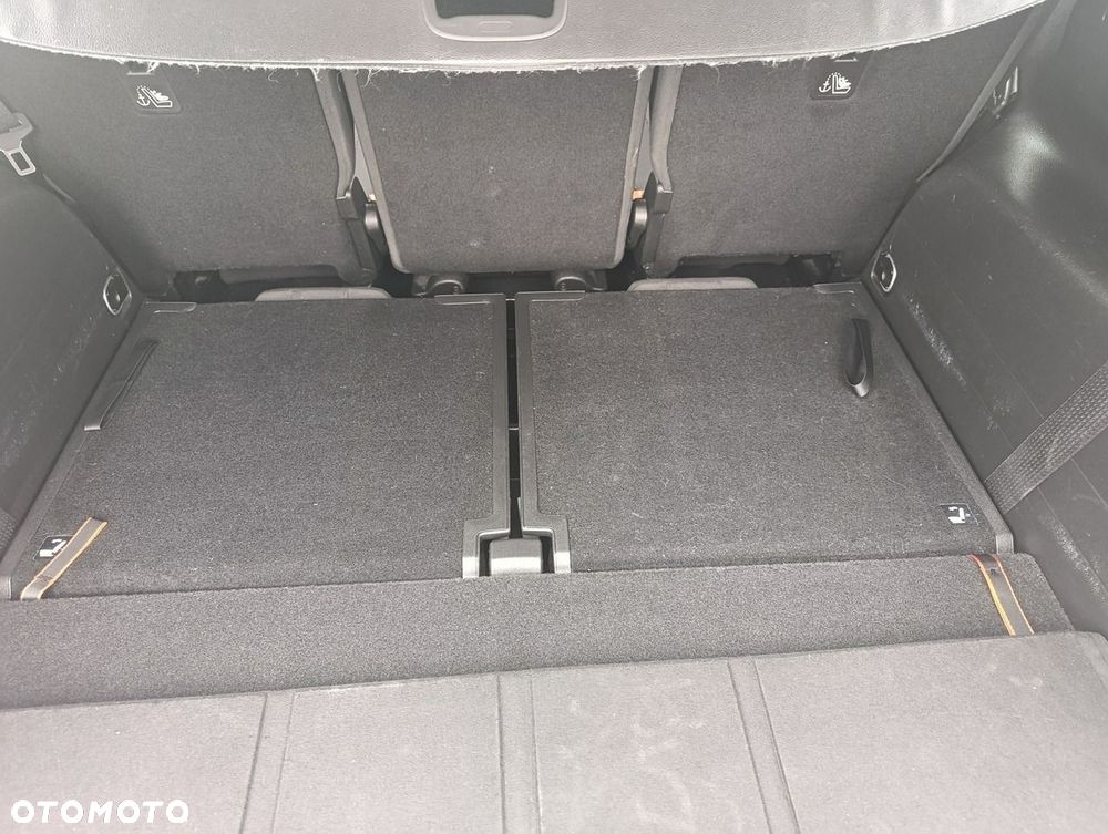 Opel Zafira - 15