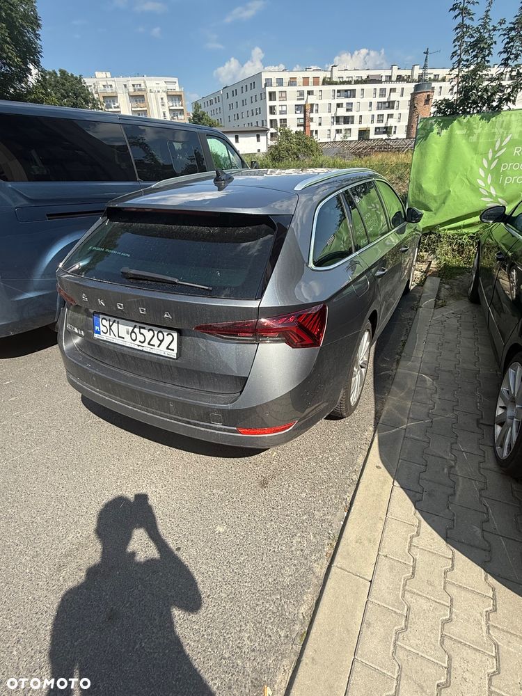 Skoda Octavia 2.0 TDI Style DSG - 3