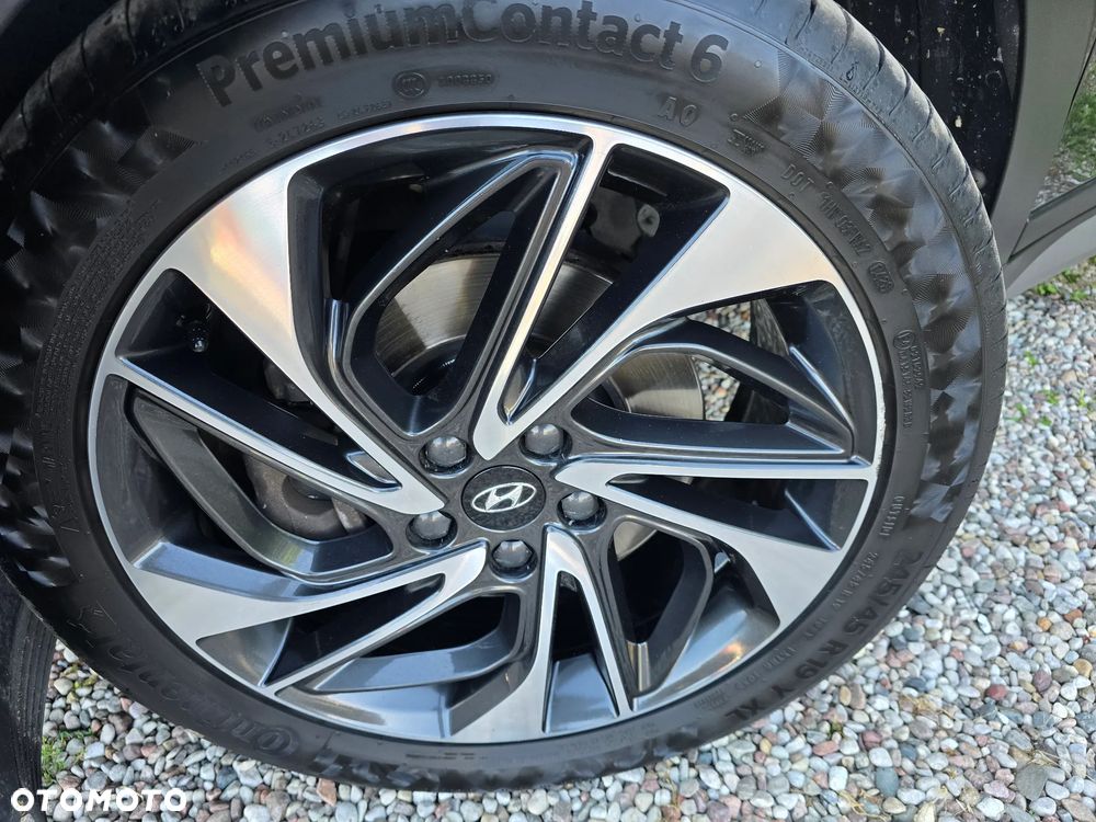 Hyundai Tucson 2.0 CRDI 4WD Automatik Style - 11
