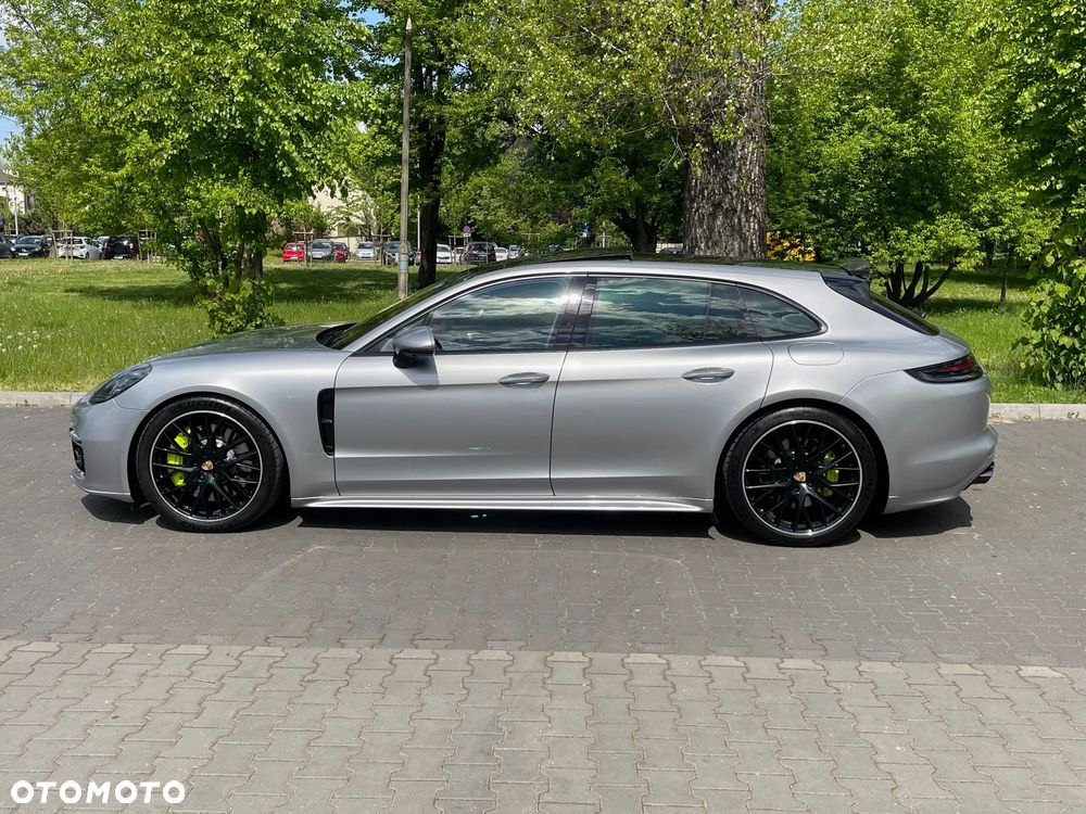 Porsche Panamera 4S E-Hybrid - 1