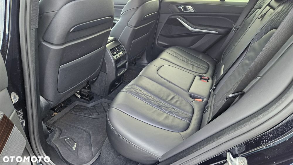 BMW X5 M - 24