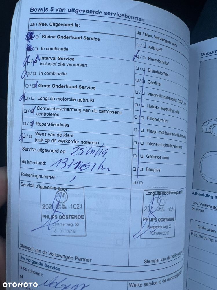 Volkswagen Touran 1.6 TDI DPF BlueMotion Technology Comfortline - 25