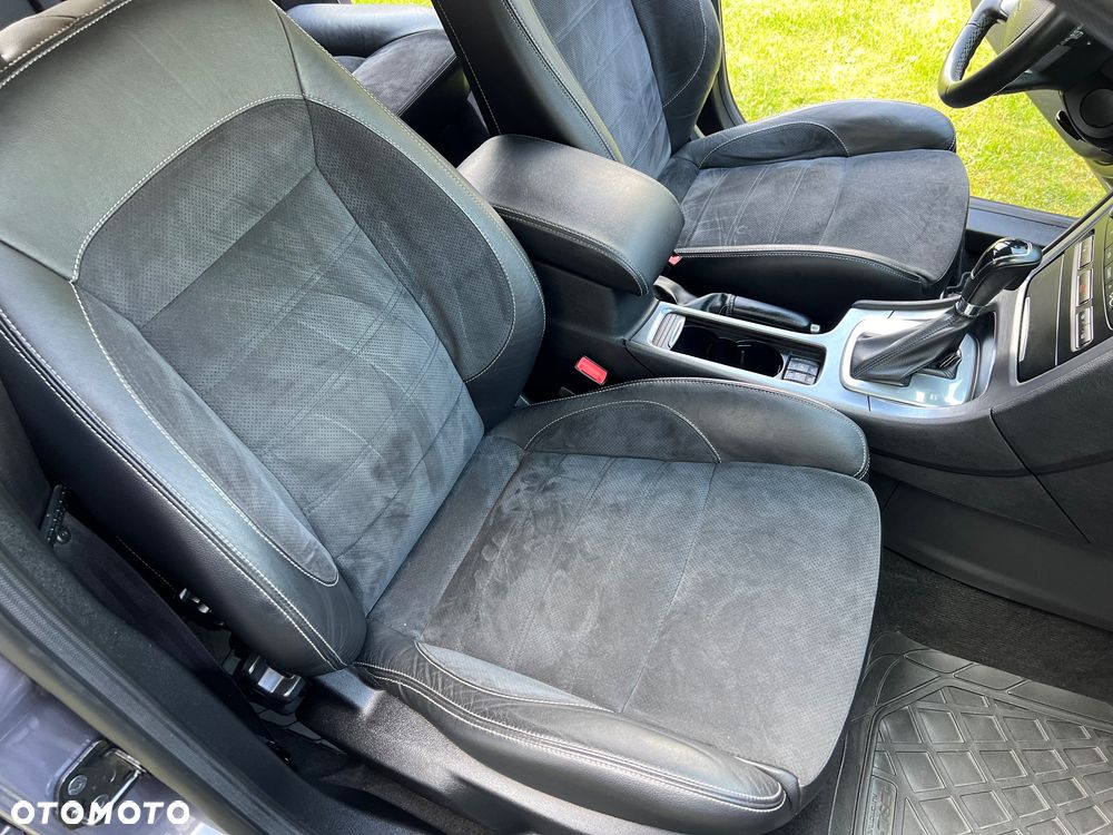 Ford Mondeo 2.2 TDCi Titanium X - 24