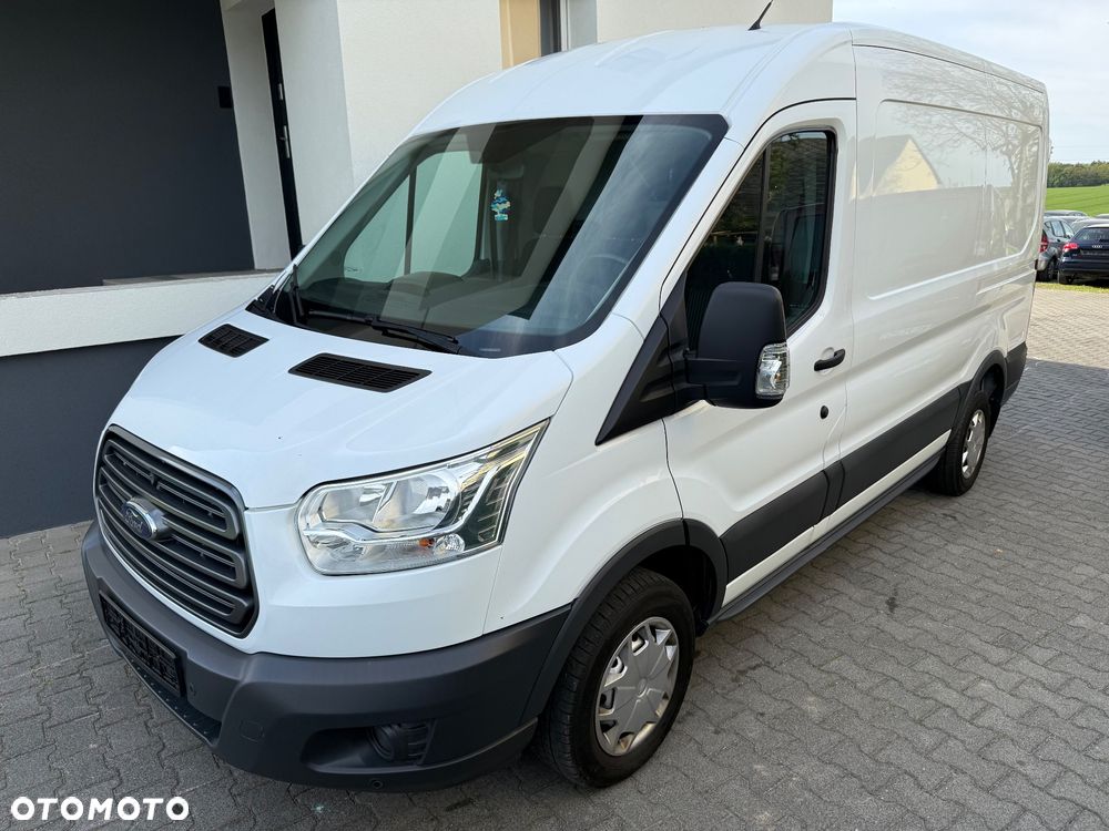 Ford Transit - 1