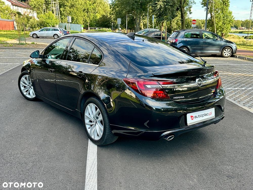 Opel Insignia - 8