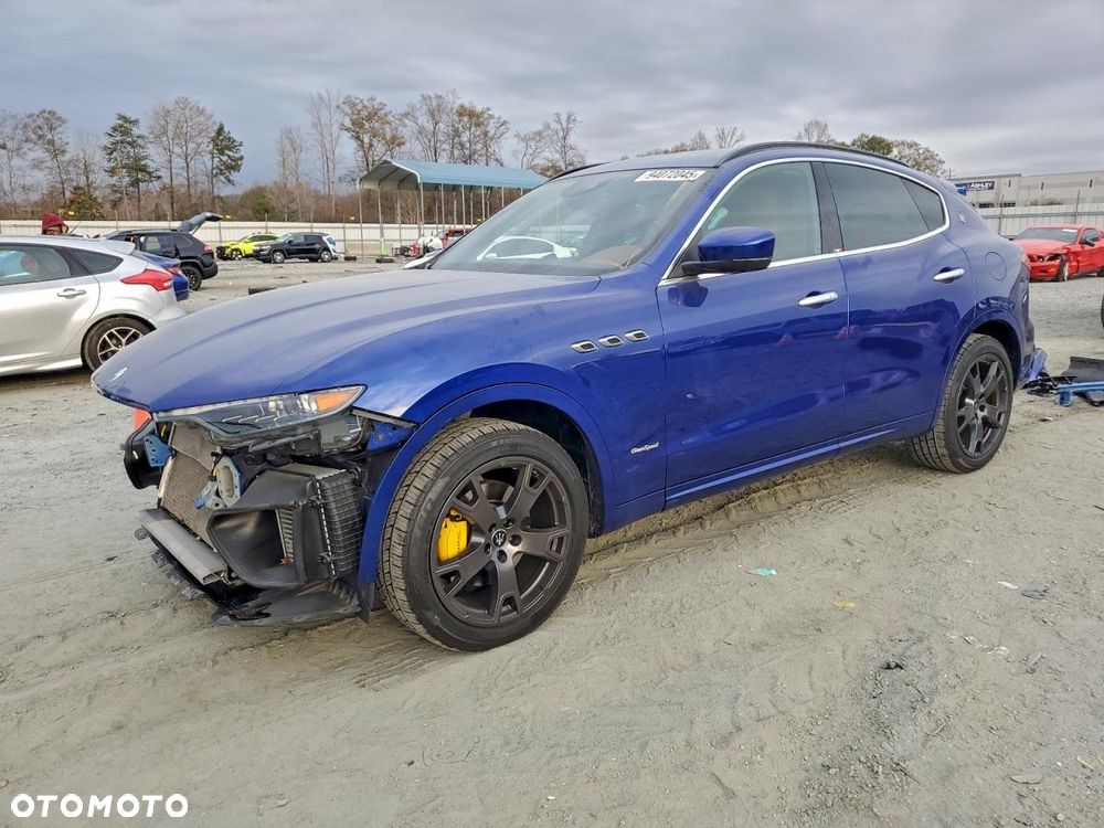 Maserati Levante - 1