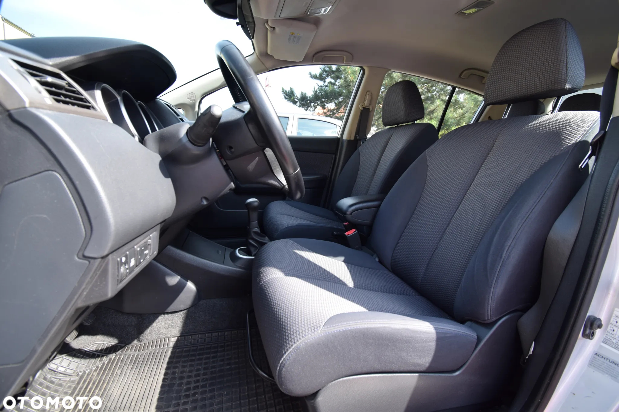 Nissan Tiida 1.6 Acenta - 14