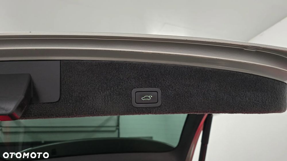 Volvo XC 60 D3 Drive-E Summum - 10