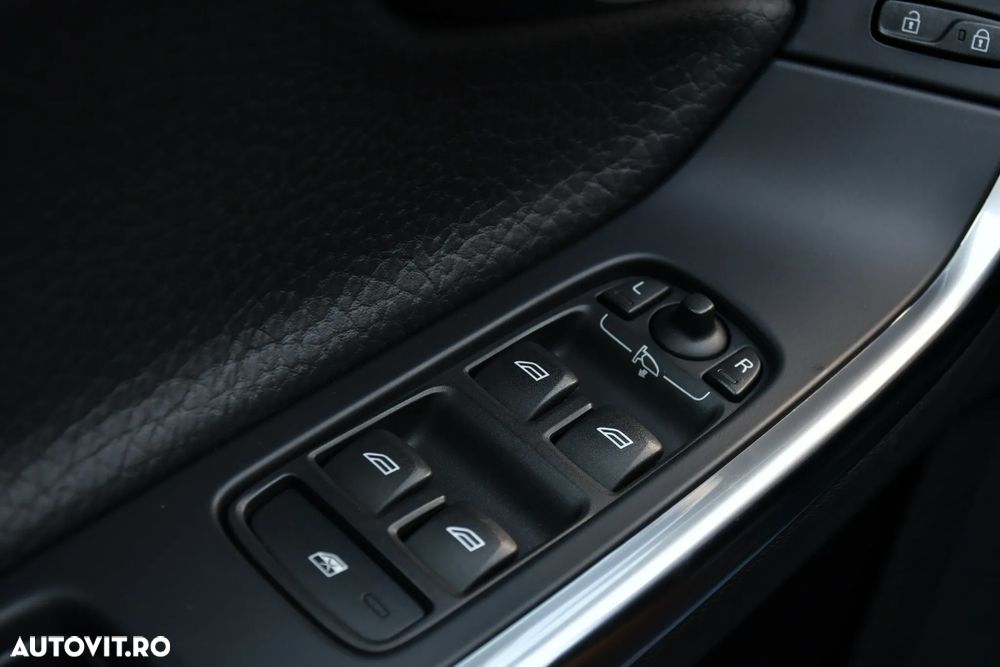 Volvo V60 DRIVe Summum - 27