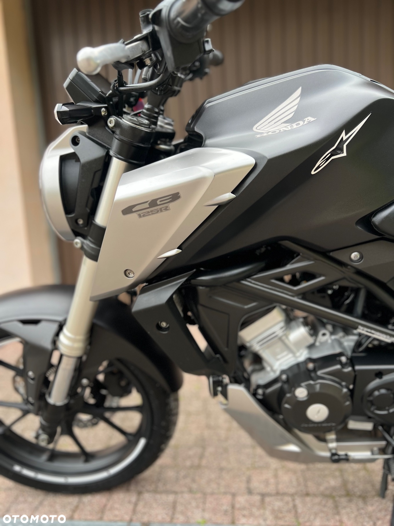 Honda CB - 24