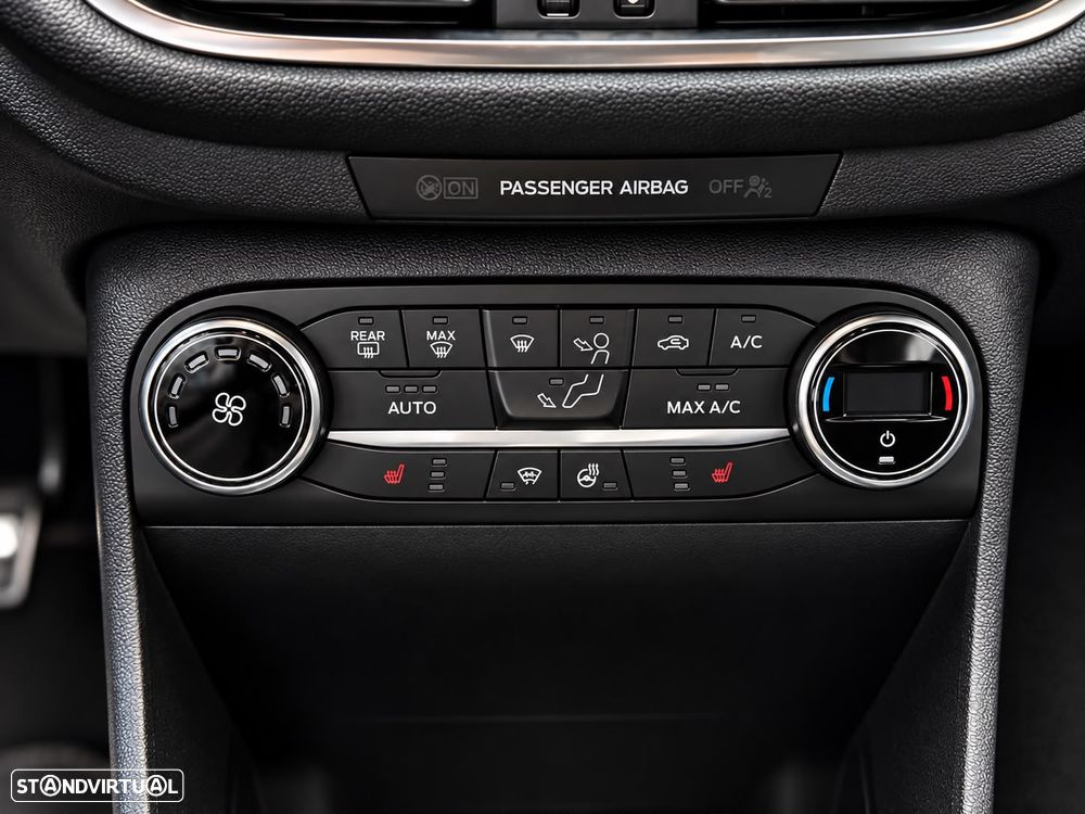 Ford Fiesta 1.5 EcoBoost S&S ST X - 40