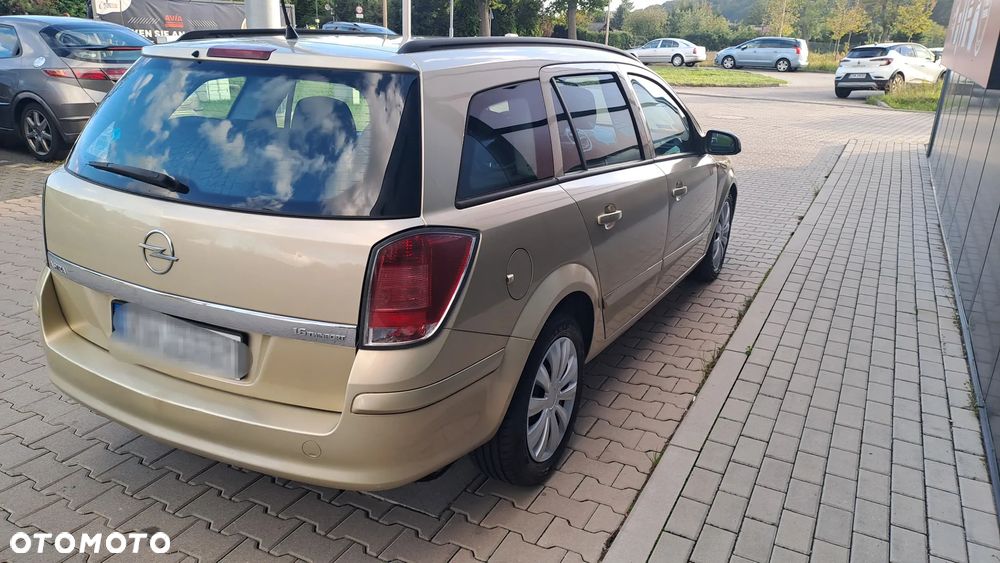 Opel Astra III 1.6 Enjoy - 4