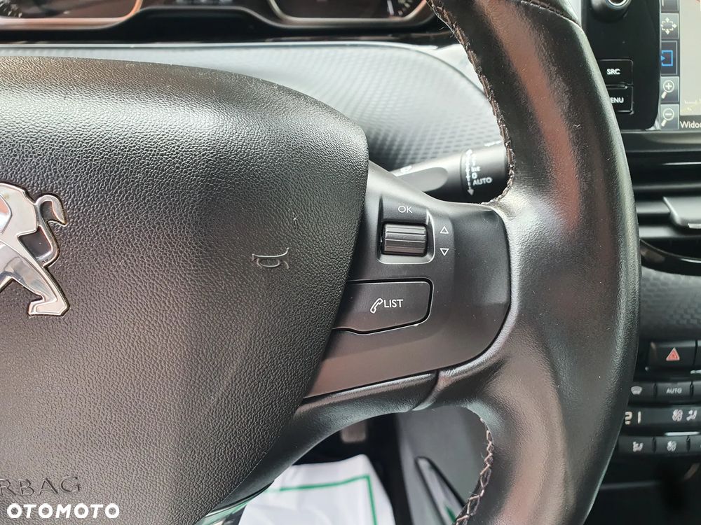 Peugeot 2008 PureTech 110 Stop&Start EAT6 Allure - 22