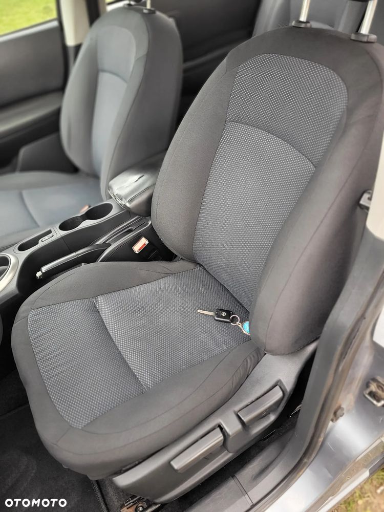 Nissan Qashqai - 17