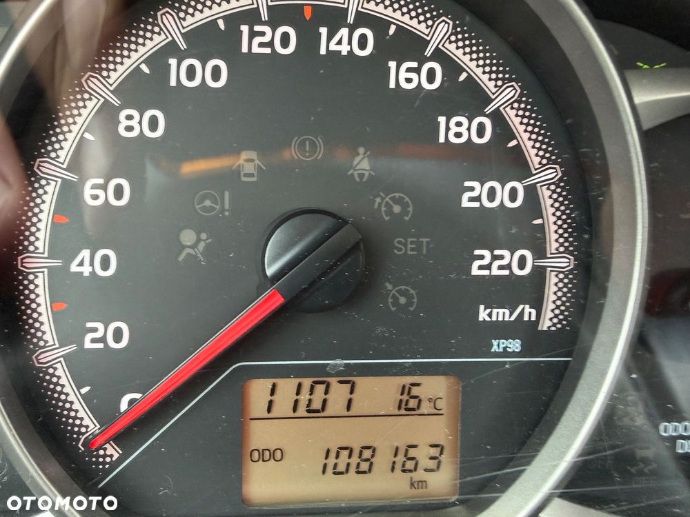 Toyota Yaris 1.33 Life - 38