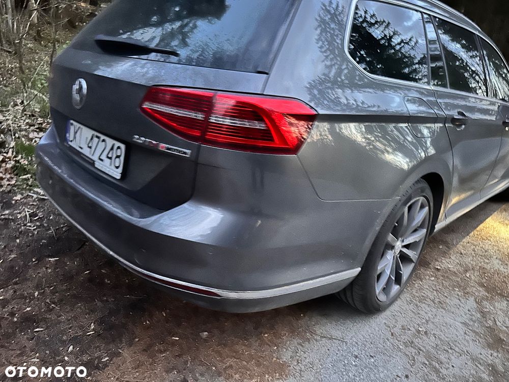 Volkswagen Passat Variant 2.0 TDI BMT 4Mot Highline - 4