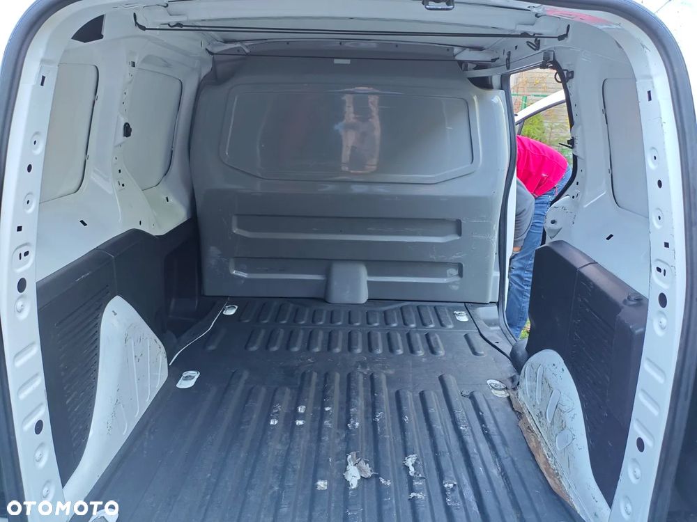 Peugeot Partner 1.6 BlueHDi Active - 15