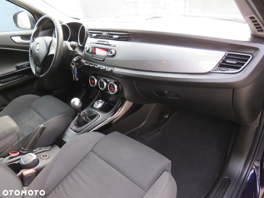 Alfa Romeo Giulietta 1.6 JTDM 16V Business - 33