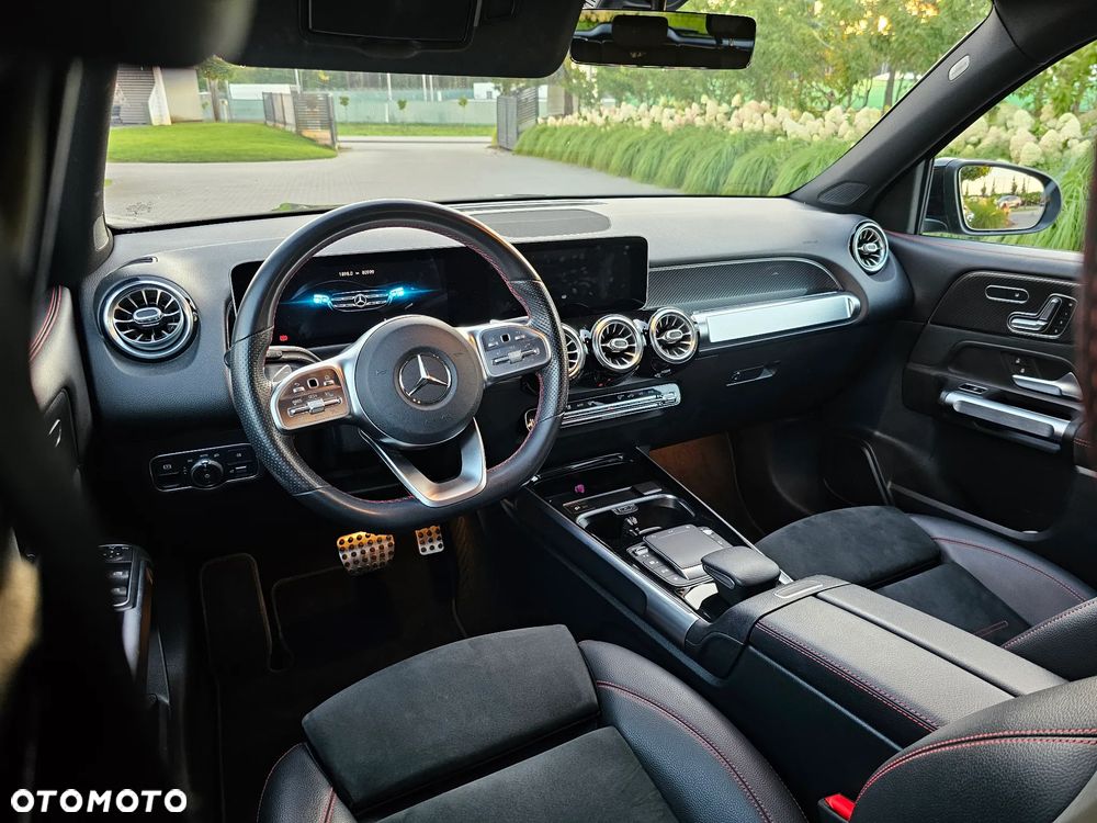 Mercedes-Benz GLB 250 AMG Line 8G-DCT - 16