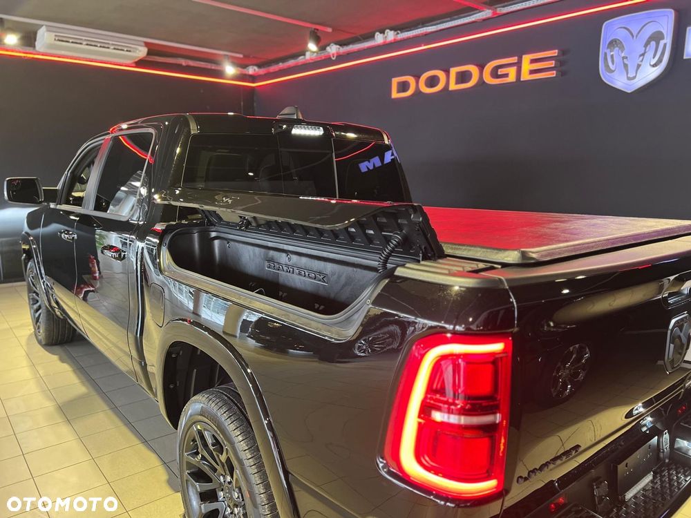 Dodge RAM 1500 5.7 4x4 - 10