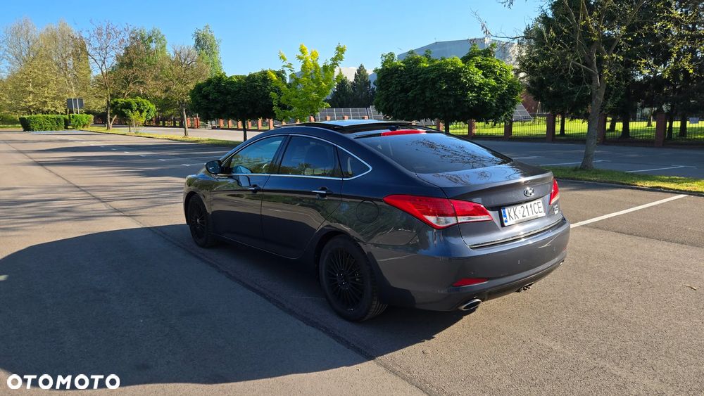 Hyundai i40 1.7 CRDi Comfort + - 5