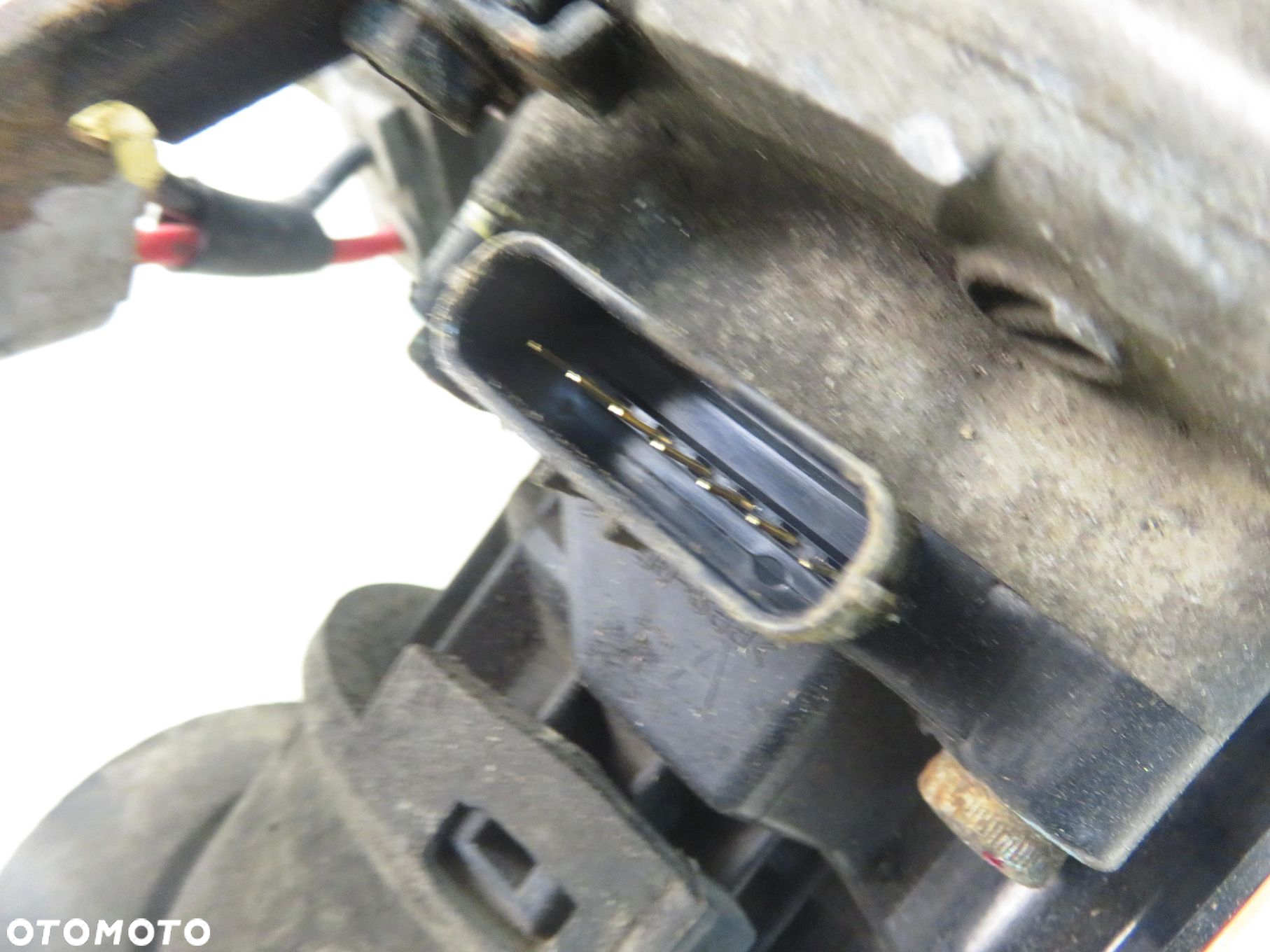 MAGLOWNICA SUZUKI SWIFT III 63J5 - 4
