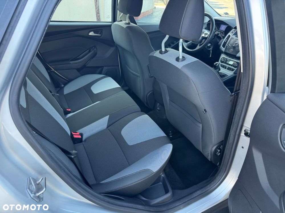Ford Focus - 22