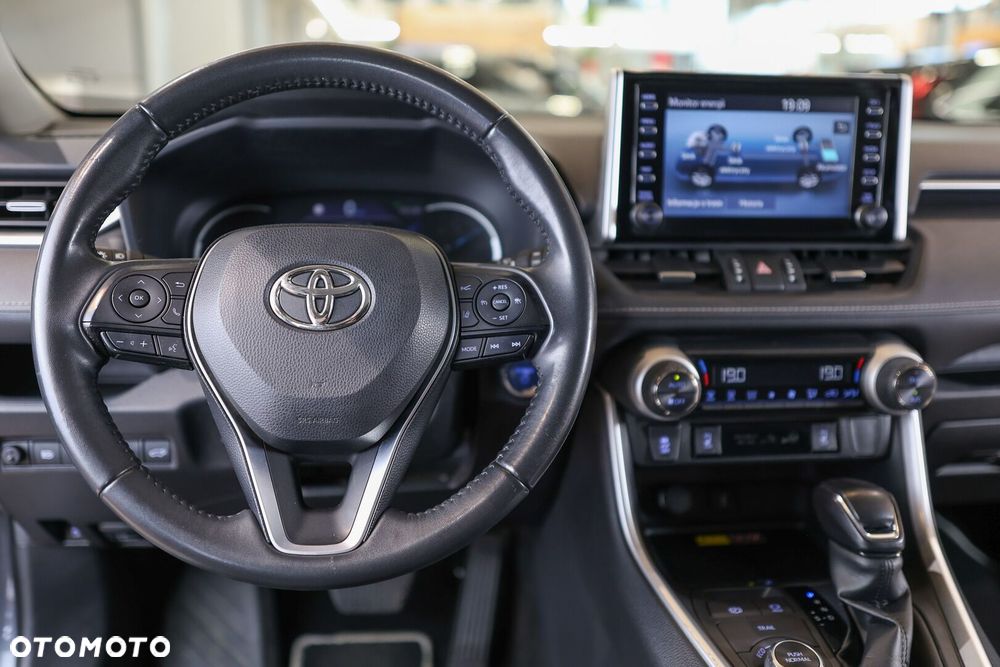 Toyota RAV4 - 25