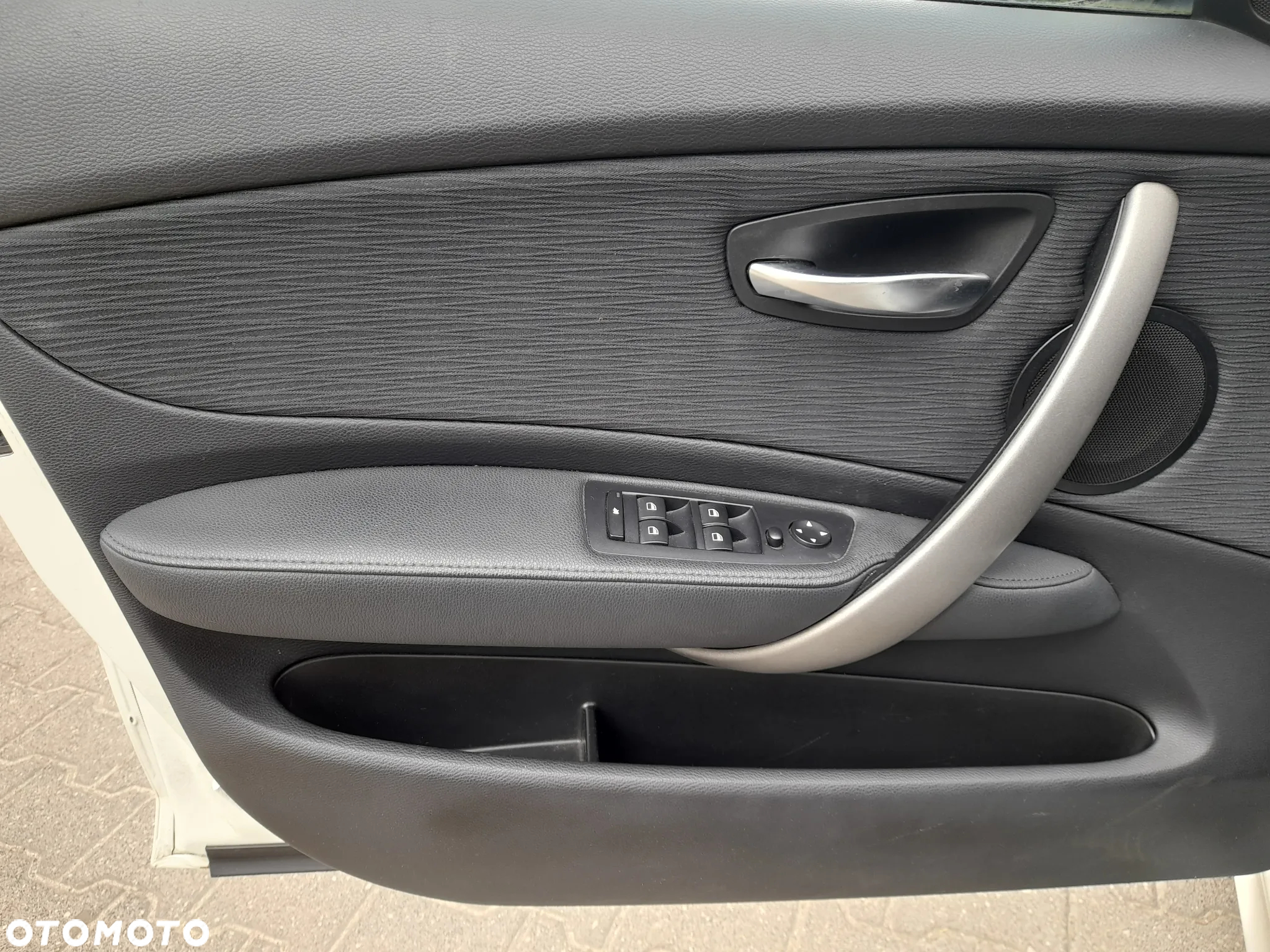 BMW Seria 1 - 16